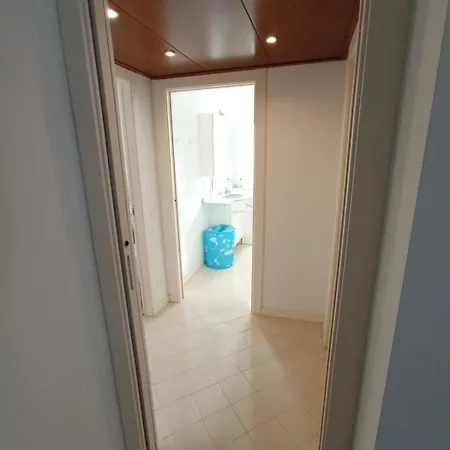 The Family Haven, Large A Few Steps From The Lake, With Garage! Lägenhet Lecco