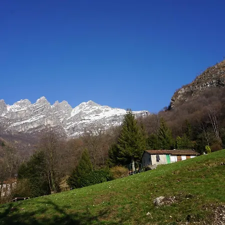 The Family Haven, Large A Few Steps From The Lake, With Garage! * 莱科