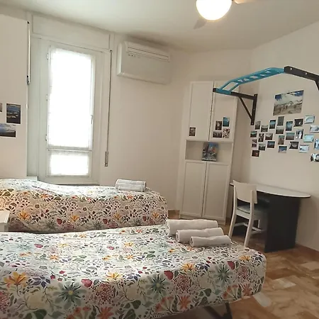 아파트 The Family Haven A Roomy And Cosy Just 200 Mt From With Free Parking Garage! Ideal For Families And Perfect For Trekking *