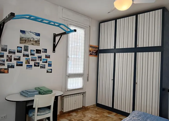 Apartment The Family Haven, Large A Few Steps From The Lake, With Garage! Lecco