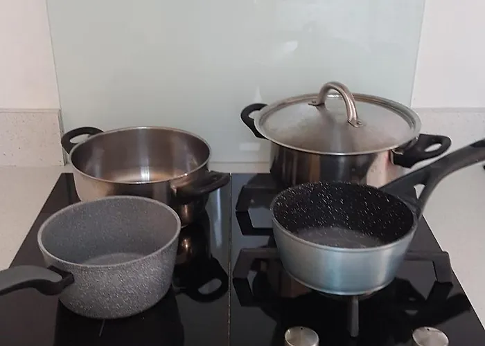 Appartement The Family Haven, Large A Few Steps From The Lake, With Garage! Lecco